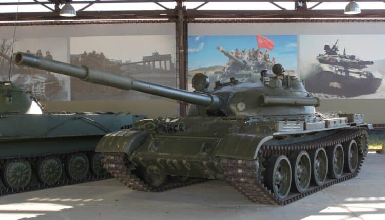 Mosca stringe la morsa sul Donbass, e Draghi chiama Putin