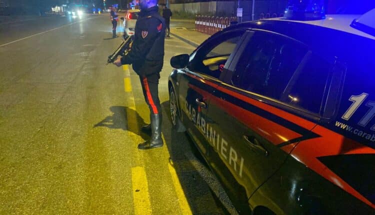 Desio, "mala movida" in città: due giovani fermati da Polizia e Carabinieri