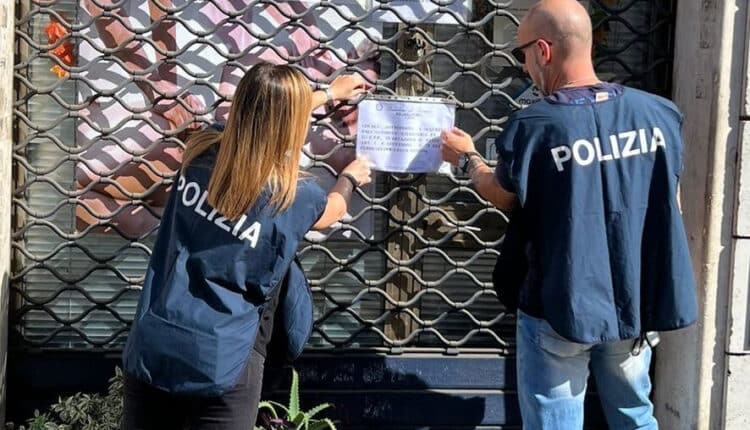 Roma, chiuso un centro massaggi a luci rosse dopo denunce