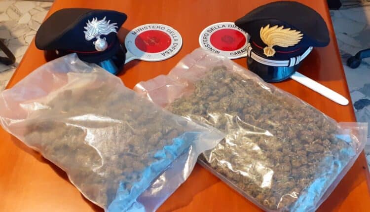 Tortona (Alessandria), la droga è nel sottoscala: tre pusher fermati.