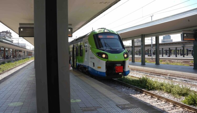 Donizetti_stazione_Brescia_013