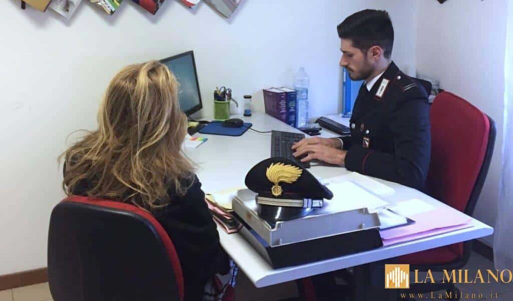 Bologna, calci e pugni alla compagna: 27enne in manette