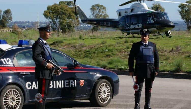 foto carabinieri castelvetrano