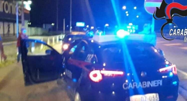 Desio, il ladro sta scappando ma viene incastrato dalla signora affacciata alla finestra