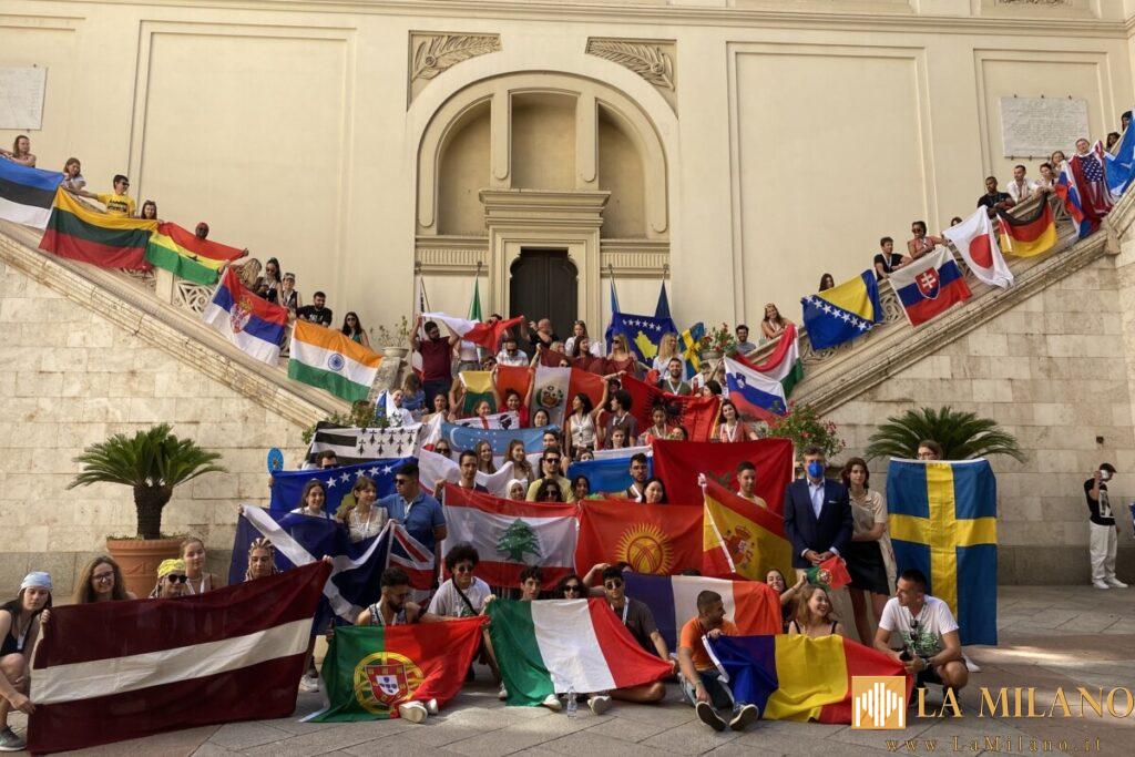 giovani stranieri resteranno in città fino a lunedì 8 agosto, per poi fare rientro nelle rispettive destinazioni. Non prima di aver visitato Cagliari e la Sardegna