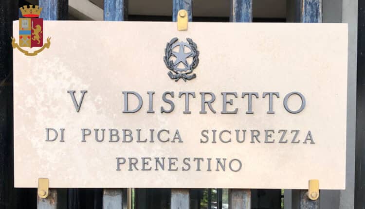 Roma, rubano in un negozio, fuggono e puntano la pistola a una guardia giurata: fermato uno dei ladri