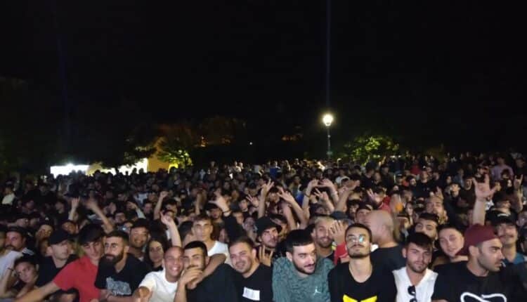 Campobasso, Noyz Narcos infiamma il palco del Festival