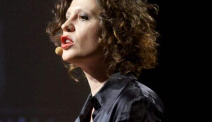 Estate modenese, amori semiseri al chiostro di San Pietro