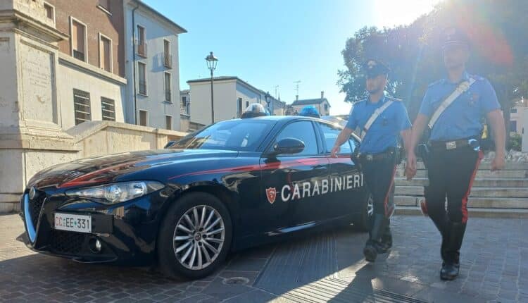 19092022 MANTOVA – ACCOLTELLAMENTO GIARDINI VIOLA – CARABINIERI ESEGUONO MISURA CAUTELARE