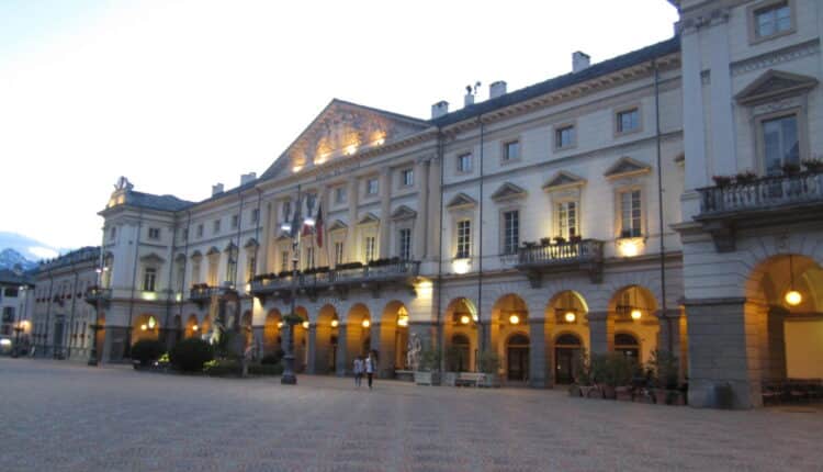 Aosta_-_Place_Emile_Chanuox