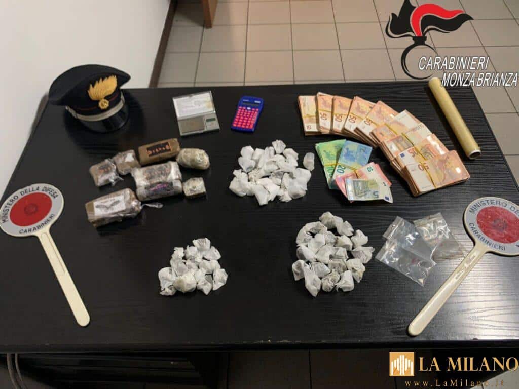 Monza, sorpreso con 1kg di hashish e 23mila euro: arrestato