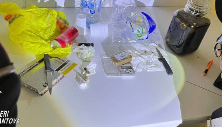 17102022 - PORTO MANTOVANO - TRENTENNE ARRESTATO DAI CARABINIERI PER DETENZIONE AI FINI DI SPACCIO2