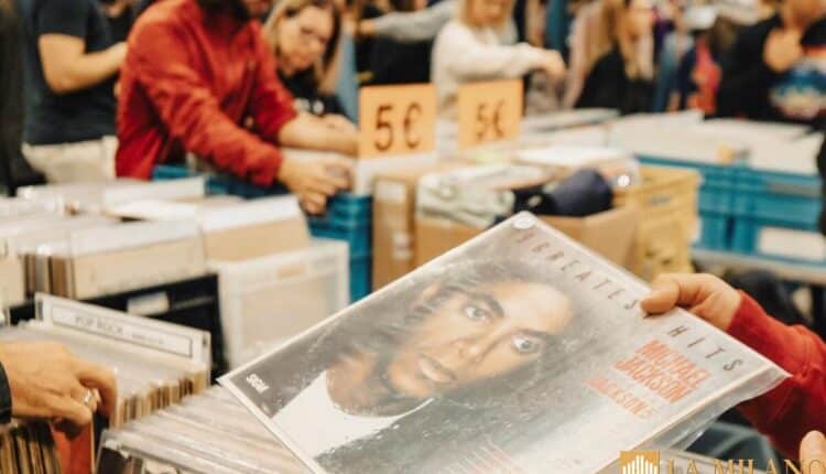 Milano, torna East Market: mercatino del vintage