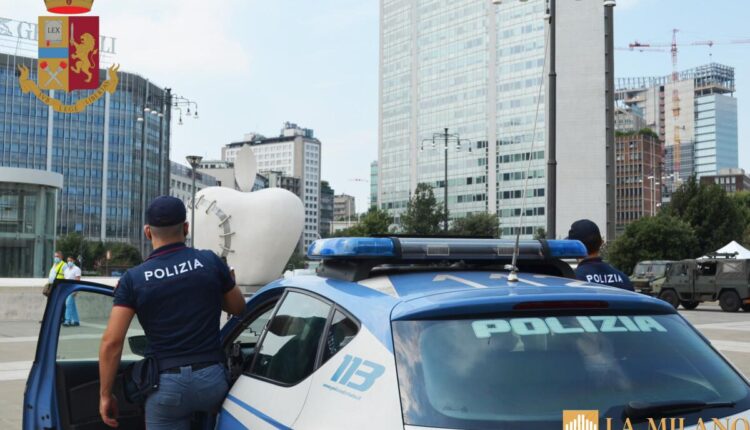Milano, Polizia di Stato: arresto per spaccio di droga nelle vicinanze delle stazione di Milano Centrale