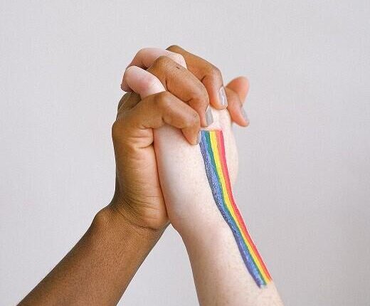 Milano, Spirit Day: giornata contro il bullismo omotransfobico