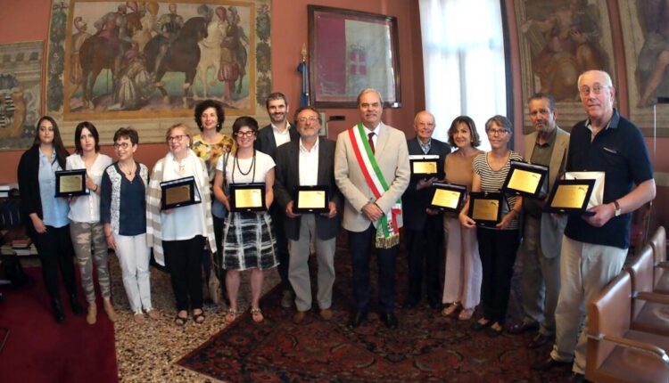 Vicenza, l'albo comunale si arricchisce con botteghe e attività storiche