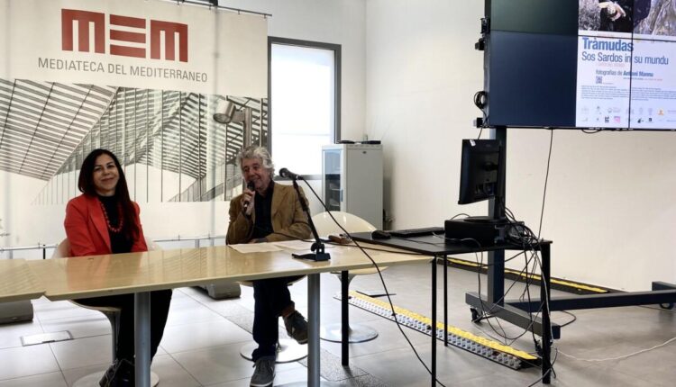 Cagliari, le strade della città ospiteranno la mostra fotografica "Tràmudas in carrela".