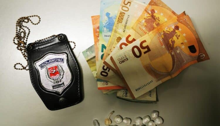 Grosseto, inseguito e fermato dalla Polizia Municipale un giovane spacciatore di eroina