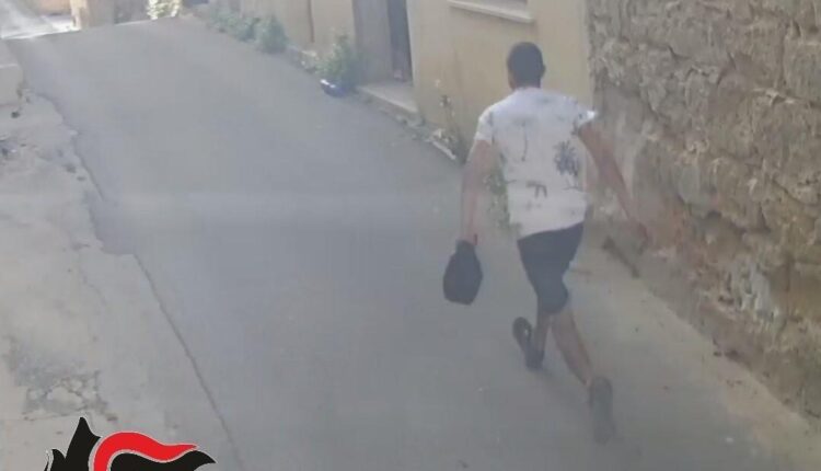 Castellammare del Golfo (TP): arrestato un ventitreenne dai Carabinieri per furti e rapine