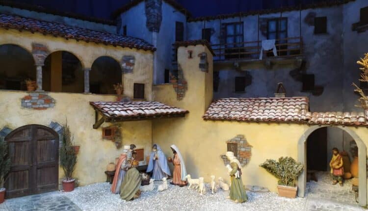 Lecco, torna a Villa Manzoni la “Mostra di presepi e diorami”.