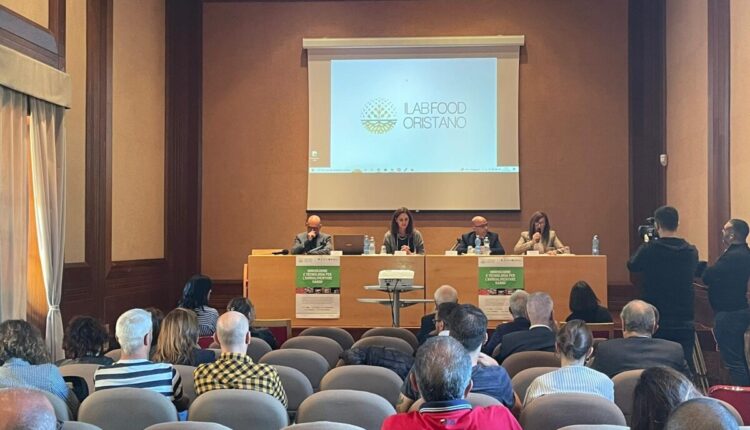 un momento della presentazione dell'ilab food di oristano 2
