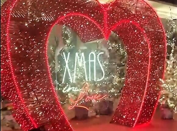 Napoli, al Oltremare inaugurato il Christmas Village