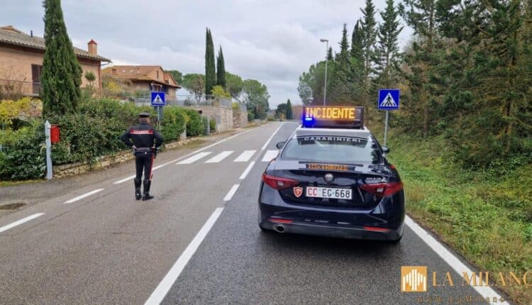 Siena, investe una donna e si allontana. Poi si presenta ai Carabinieri