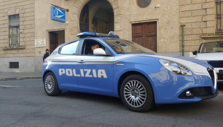 Torino, 4 denunce per furto ricettazione di bici e monopattini