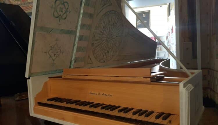 Bologna, un clavicembalo si aggiunge agli strumenti musicali della Biblioteca della Musica