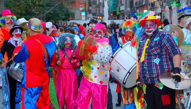 Cagliari, tutti i preparativi per andare incontro al Carnevale.