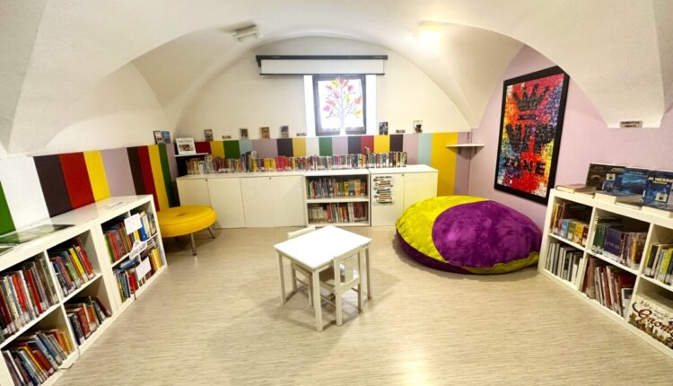 Trento, beni comuni: è nata la “Piccola biblioteca di Cadine”
