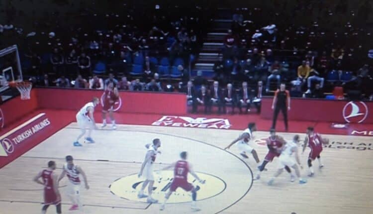 Basket, EuroLega: Olimpia Milano-Saski Baskonia 89-80