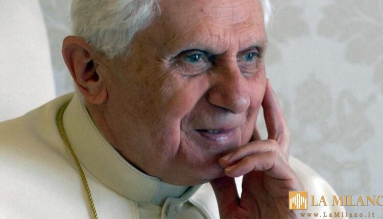 Canale 5, a “Mattino Cinque News” la diretta dei funerali di Papa Benedetto XVI.