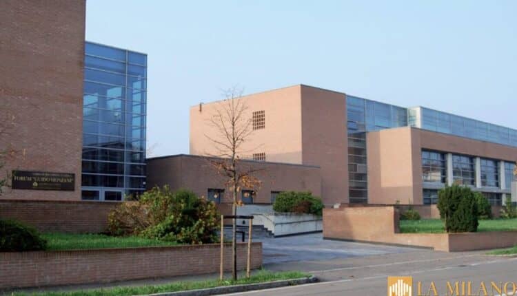 Modena, in arrivo al Forum Monzani lo spettacolo “Con un amico vicino”.