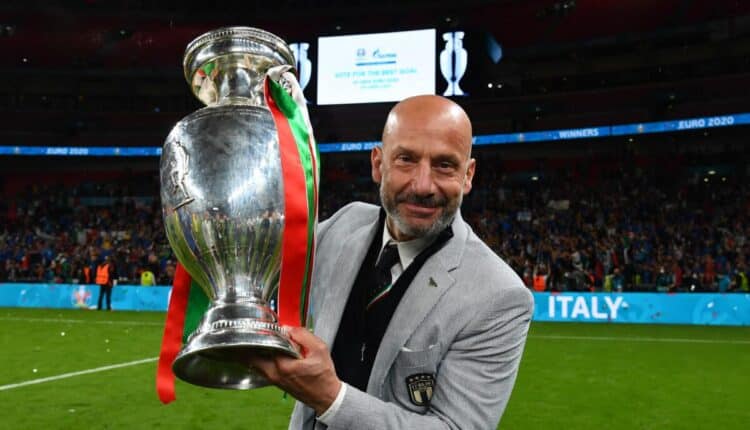 Lutto nel mondo del calcio, addio a Gianluca Vialli