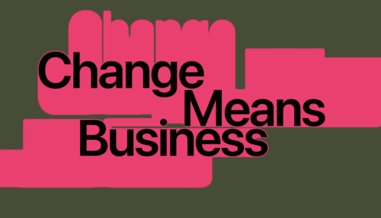 Milano, “Change Means Business”: Apple in Piazza Liberty propone sessioni gratuite per lasciarsi ispirare da personalità innovative nel mondo dell'imprenditoria.