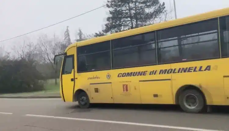 Molinella, il Carabiniere non in servizio interviene in difesa di una giovane palpeggiata su un bus