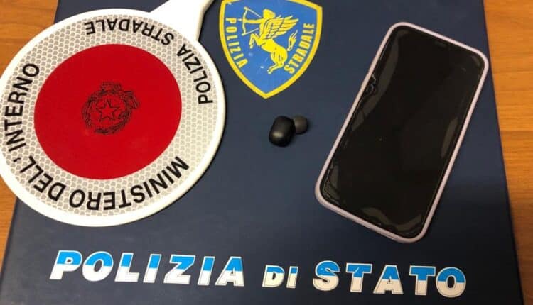 Belluno, tentata truffa durante l'esame teorico di patente di guida