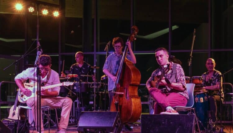 Modena, nel week end della Tenda la musica live dei Panaemiliana.