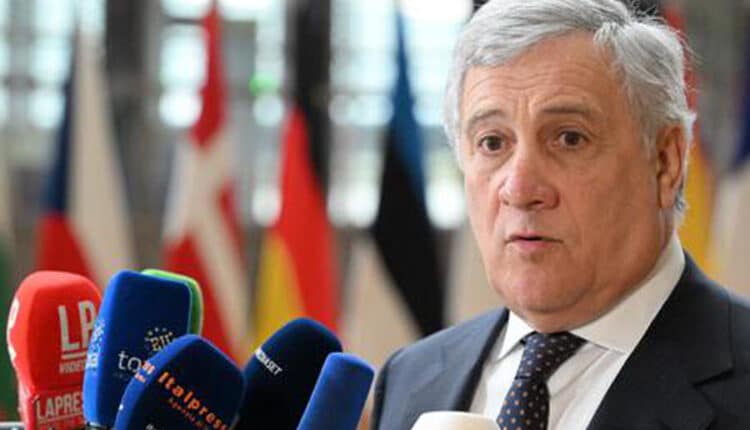 Tema migranti, colloquio telefonico tra Antonio Tajani e Nabil Ammar.