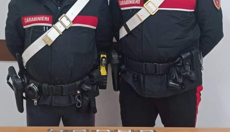 Udine: arrestati due uomini per detenzione di sostanze stupefacenti ai fini di spaccio
