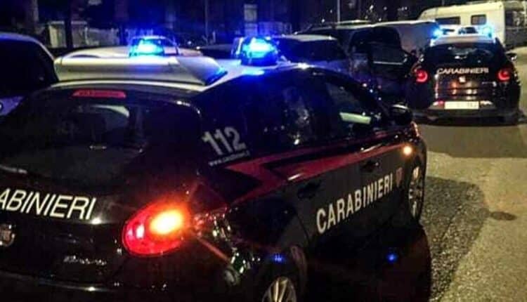 Milano, ragazza di 16 anni maltrattata dalla famiglia: misure cautelari ai genitori e al fratello