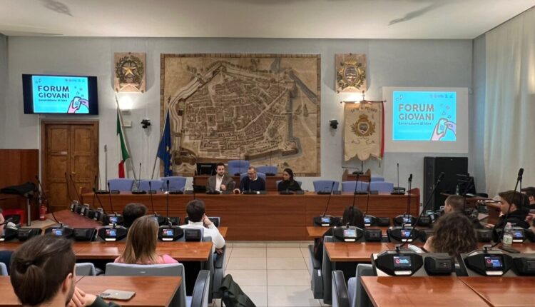 Pesaro, insediato il primo “Forum Giovani” per affrontare le sfide del futuro.
