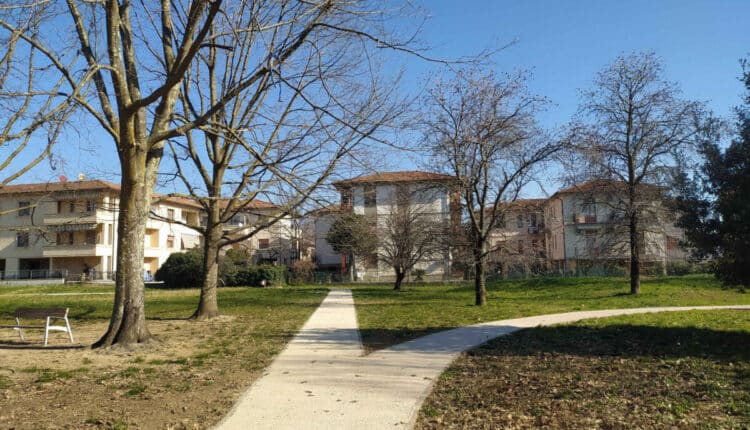 Pistoia: Conclusa la riqualificazione dei percorsi pedonali interni al giardino del Tasso