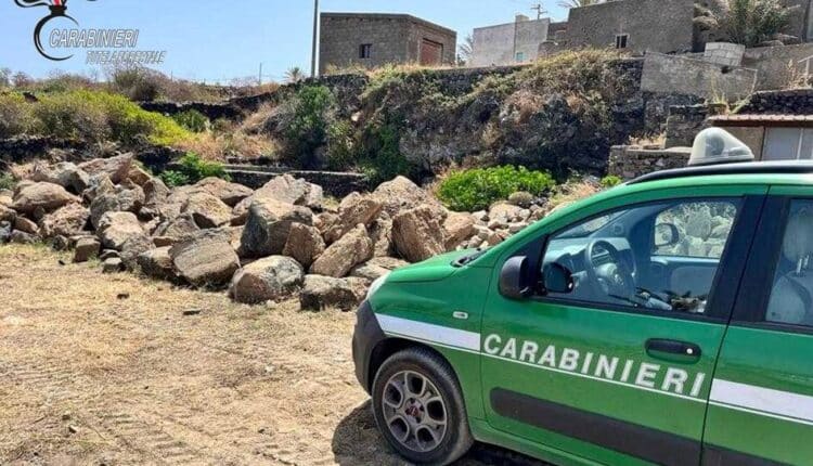 Pantelleria (TP), controlli sulle attività edilizie in aree protette: scattano denunce e sanzioni