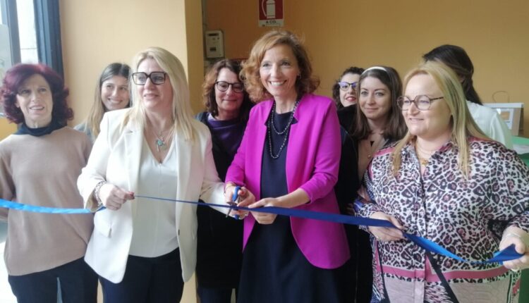 Bari, inaugurata la nuova sede del servizio sociosanitario per la terza età.
