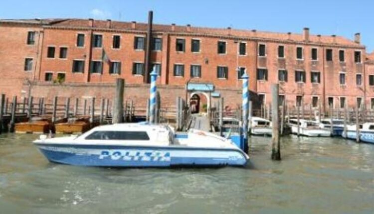 Venezia, emessi due provvedimenti di espulsione a carico di 2 cittadini stranieri