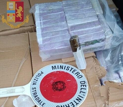 20230305 foto polizia stradale 149 kg di hashish