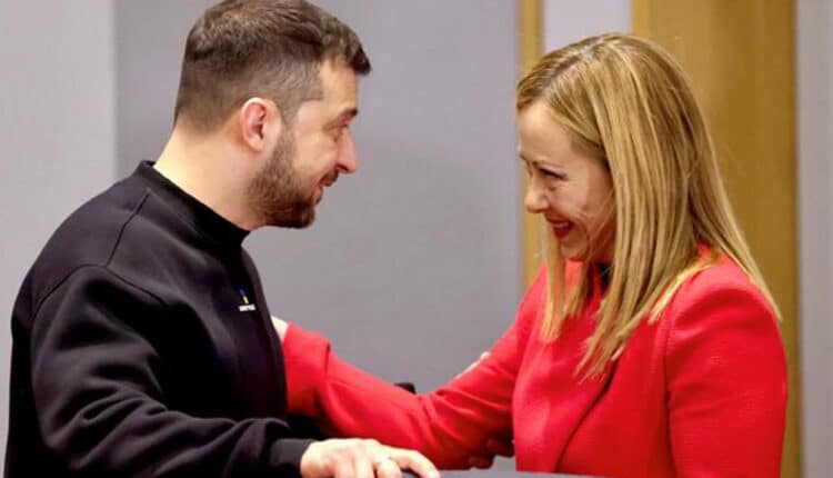 Colloquio telefonico Meloni- Zelensky, la necessità di perseguire una “pace giusta”.