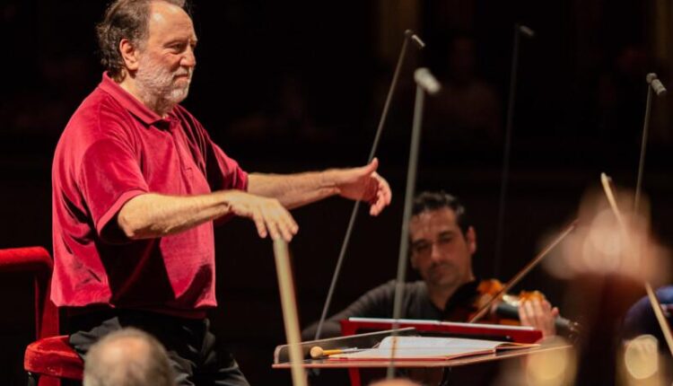 Milano: Gianandrea Noseda dirige la Filarmonica nella Prova Aperta